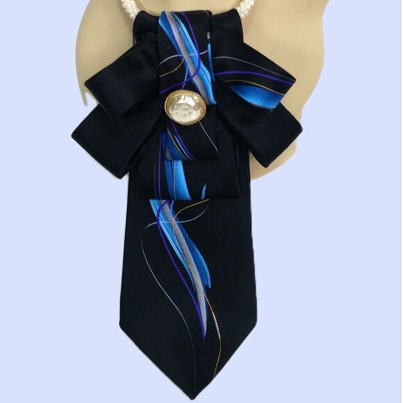 Vintage Silk Tie Pendant Artisan Made Upcycled J Garcia Faux Pearl Necklace NEW - Picture 10 of 12